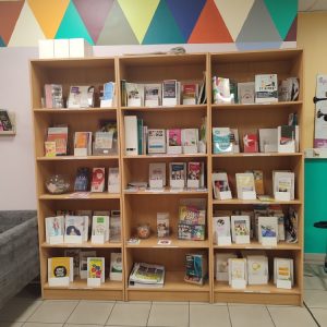 Présentoir du Centre InfoJ